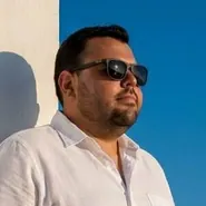 محمود عادل كلازا